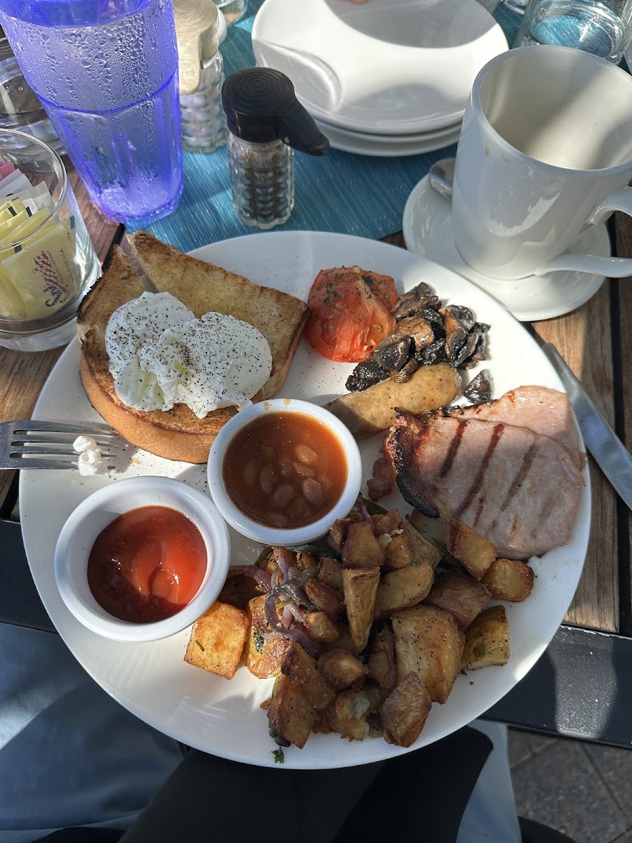 Waterfront Urban Diner-2